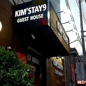 Albergue Kimstay 9 