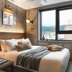 Urbanstay Boutique Nampo Biff Apartamento