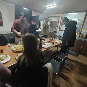 게스트하우스 화이트 하우스 