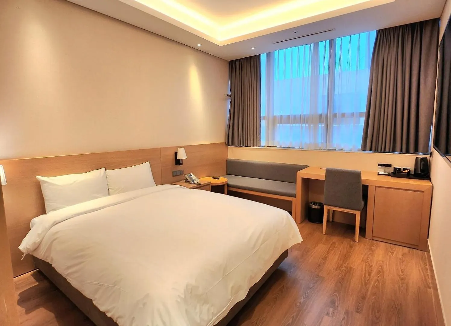 Arban Hotel Пусан 3*,
